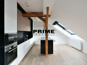 Pronájem bytu 3+kk, Praha - Vinohrady, náměstí Jiřího z Poděbrad, 156 m2