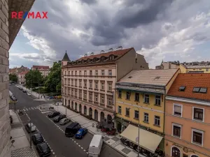 Pronájem bytu 2+kk, Praha - Karlín, Křižíkova, 79 m2