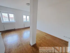 Pronájem bytu 2+kk, Plzeň, Lindauerova, 56 m2