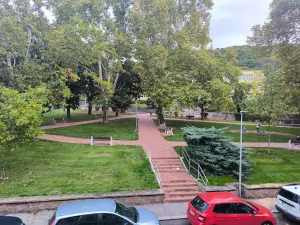 Pronájem bytu 4+kk, Ústí nad Labem, Šafaříkovo náměstí, 90 m2