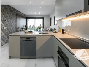 Prodej rodinného domu, Torrevieja, Španělsko, 97 m2