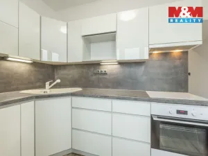 Pronájem bytu 2+1, Kralupy nad Vltavou - Lobeček, Předmostí, 54 m2