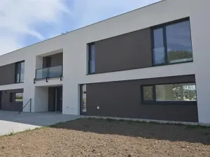 Pronájem bytu 5+kk, Vestec, Erbenova, 140 m2