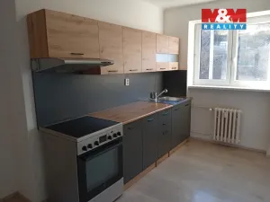 Pronájem bytu 2+1, Solenice, 51 m2