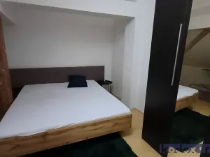 Pronájem bytu 2+kk, Hradec Králové, Československé armády, 50 m2