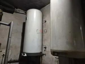 Prodej podílu rodinného domu, Nový Bor, 260 m2