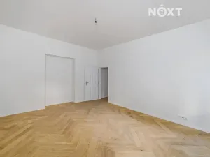 Prodej bytu 2+kk, Praha - Vinohrady, Velehradská, 43 m2