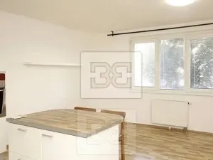 Prodej bytu 2+kk, Praha - Čakovice, Hakenova, 54 m2