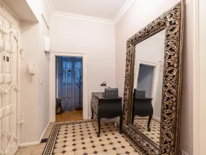 Pronájem bytu 2+1, Praha - Nové Město, Na výtoni, 85 m2