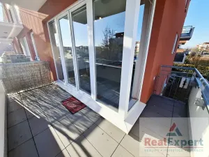 Prodej bytu 2+kk, Praha - Pitkovice, Lošáková, 67 m2