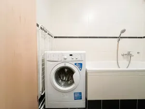 Pronájem bytu 1+kk, Praha - Letňany, Miroslava Hajna, 37 m2