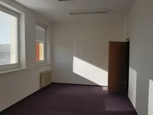 Pronájem kanceláře, Nový Jičín, 180 m2