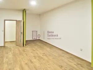 Pronájem bytu 2+kk, Jindřichův Hradec, Panská, 62 m2