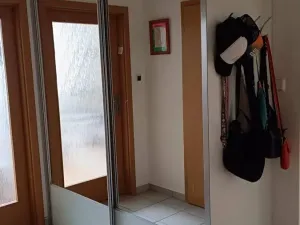 Prodej bytu 2+kk, Moravany, Sadová, 45 m2