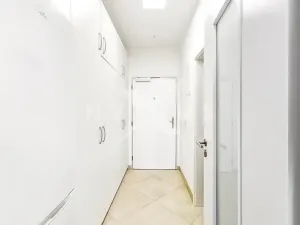 Prodej bytu 1+kk, Praha - Letňany, Kadečkové, 35 m2