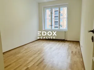 Prodej bytu 3+1, Praha - Vinohrady, Hradecká, 95 m2