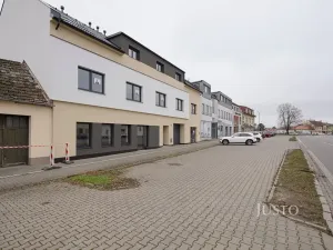 Pronájem obchodního prostoru, Staré Město, Hradišťská, 42 m2