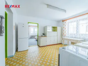 Prodej rodinného domu, Stochov, Dlážděná, 137 m2