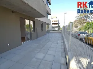 Pronájem bytu 2+kk, Praha - Michle, Hadovitá, 51 m2