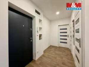 Pronájem bytu 2+1, Chomutov, Holešická, 62 m2