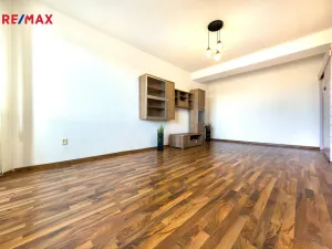 Prodej bytu 2+1, Ostrava - Poruba, Ludvíka Podéště, 60 m2