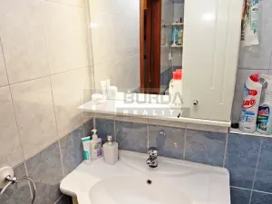 Prodej bytu 2+1, Neratovice, 53 m2