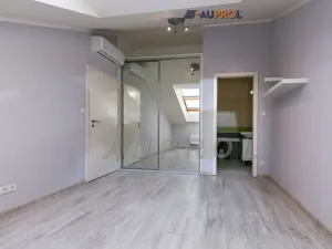 Prodej bytu 2+kk, Praha - Žižkov, Prokopovo náměstí, 78 m2