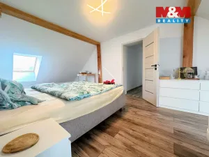 Prodej rodinného domu, Petrovice u Karviné - Dolní Marklovice, 180 m2