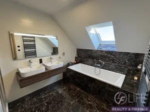 Prodej rodinného domu, Dubany, 160 m2