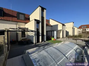 Prodej rodinného domu, Dubany, 160 m2