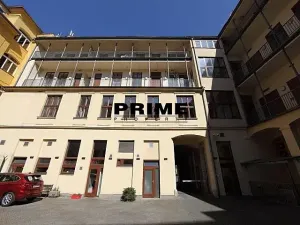 Pronájem kanceláře, Praha - Smíchov, Štefánikova, 70 m2