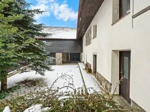 Prodej rodinného domu, Řásná, 179 m2