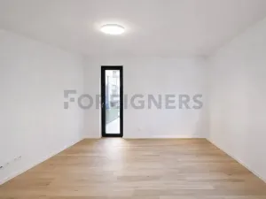 Pronájem bytu 2+kk, Brno, Bratislavská, 60 m2