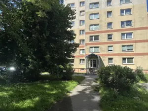 Pronájem bytu 2+kk, Jablonec nad Nisou, Na Vršku, 44 m2