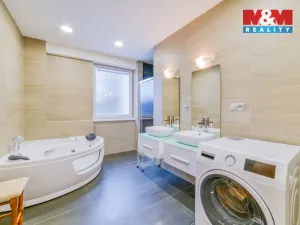 Prodej bytu 3+kk, Karlovy Vary - Drahovice, Mattoniho nábřeží, 85 m2