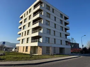 Pronájem bytu 2+kk, Liberec, Polní, 57 m2