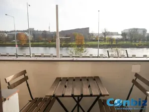 Prodej bytu 3+1, Praha - Holešovice, Bubenská, 84 m2