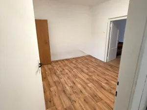 Pronájem bytu 3+1, Brno - Maloměřice, Obřanská, 58 m2