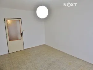 Pronájem atypického bytu, Trutnov, Křižíkova, 500 m2