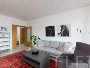 Pronájem bytu 2+kk, Praha - Holešovice, V přístavu, 70 m2