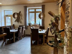 Pronájem restaurace, Horní Lhota, 338 m2