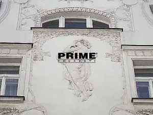 Pronájem bytu 3+1, Praha - Nové Město, Odborů, 87 m2