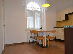 Pronájem bytu 2+1, Karlovy Vary, Nebozízek, 61 m2