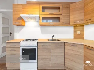 Prodej bytu 3+1, Holýšov, Pod Makovým vrchem, 71 m2