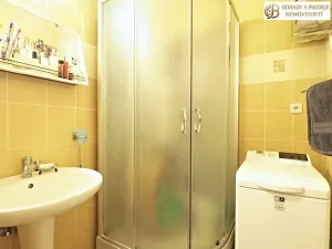 Prodej bytu 3+1, Vikýřovice, Okružní, 63 m2