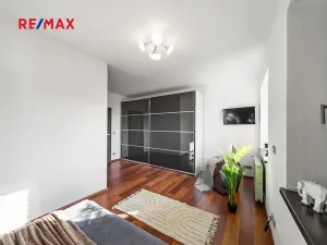 Prodej vily, Praha - Klánovice, Zádražanská, 330 m2