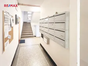 Prodej bytu 1+kk, Praha - Michle, Michelská, 27 m2