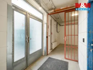 Pronájem obchodního prostoru, Kladno, Čechova, 174 m2