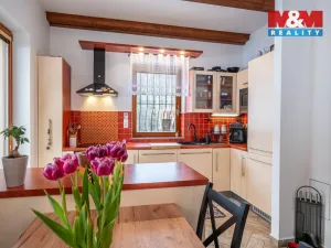 Prodej rodinného domu, Chroboly, 135 m2