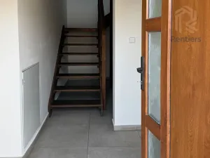 Prodej rodinného domu, Rostoklaty, 145 m2